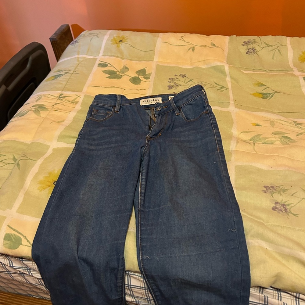 Dark wash jeans non rip